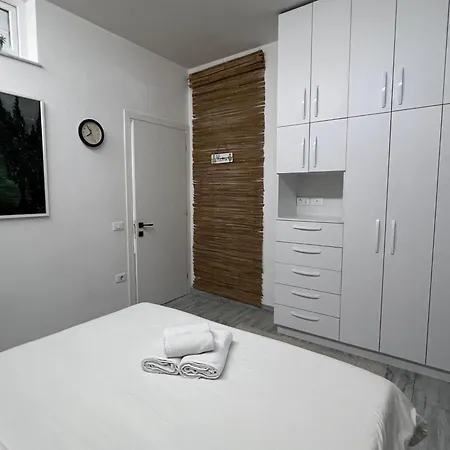 Apartament Maison Kika 2 *